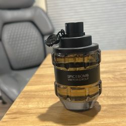 Spice Bomb Viktor&Rolf Cologne 3.04 Oz