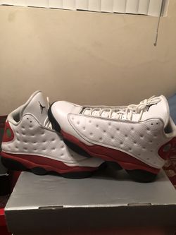 Jordan 13 Chicago’s size 13