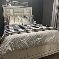 Queen Platform Bed With Mattress 