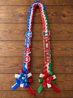 Graduation lei