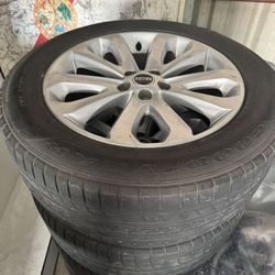 Lot Of Range Rover Stuff - Must Go