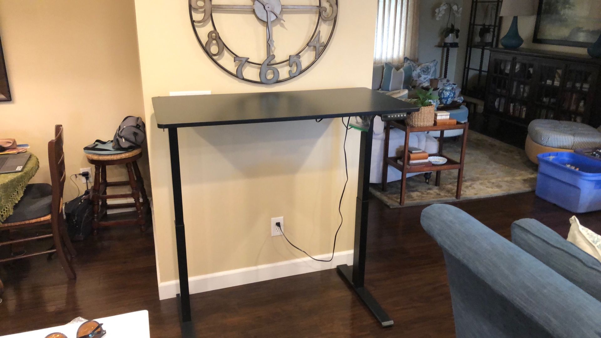 Sit-Stand Electric Adjustable Desk 48”x24”