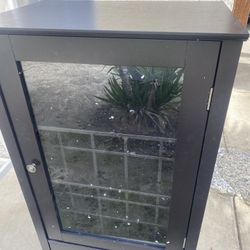 Classical Artistic Durable Sturdy Wooden Home Large Capacity 25 Bottles Wine Racks with Drawer Elegant Glass Door Racks HW55017 