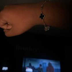 REAL Van Cleef Bracelet 