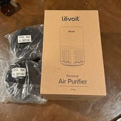 Levoit Air Purifier With 2 Replacement Filters