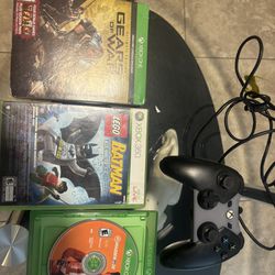 Xbox Games And Controller 
