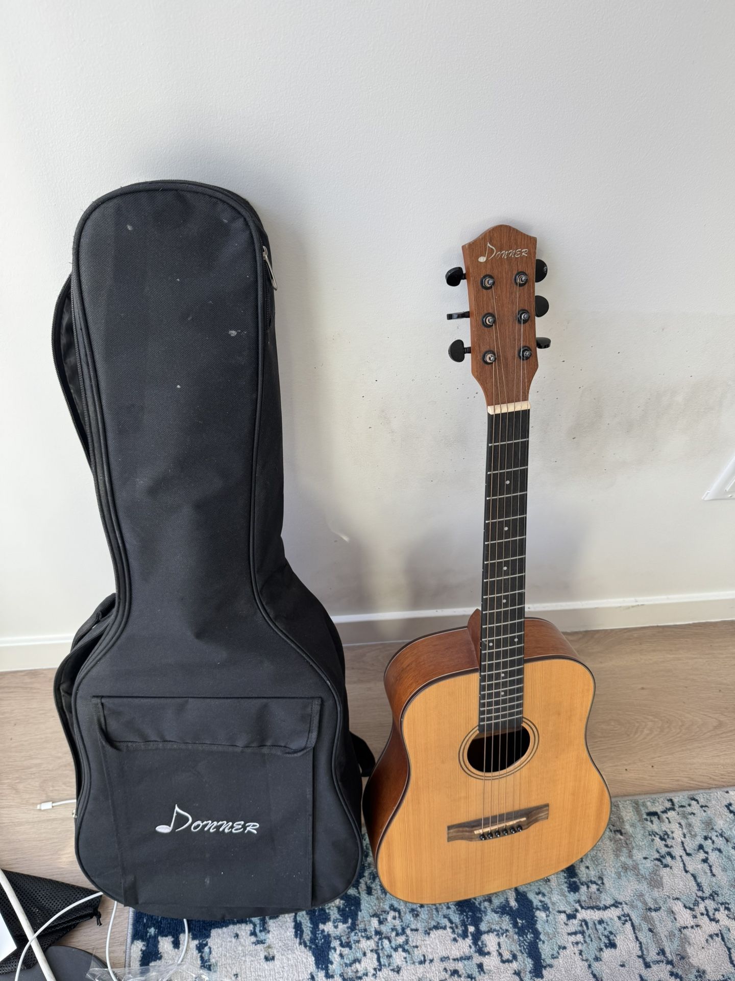 Dinner Guitar And Bag