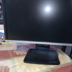 USED MONITOR PC 24 “