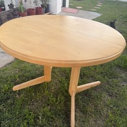 Round Table Solid Wood
