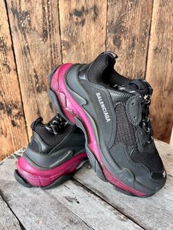 Balenciaga Triple S size 38