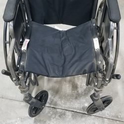 $150 Wheelchair. Medline Excel K3 Basic. 