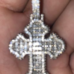 Vvs1 moissanite cross pendant