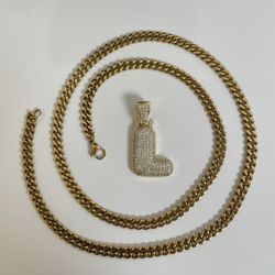 "L" Initial Bubble Pendant with 14K Gold Plated 5mm Cuban Link Necklace Set