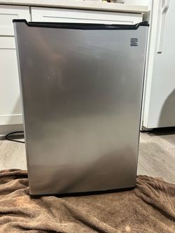 Kenmore Mini Fridge