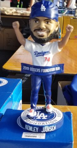 Dodger bobble