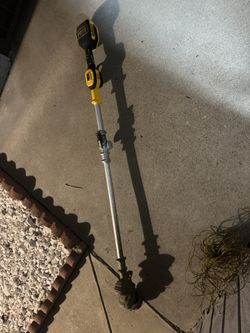 Dewalt Brushless XR 20v String Trimmer