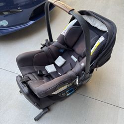 Nuna Pipa Lite RX Car Seat + RELX Base