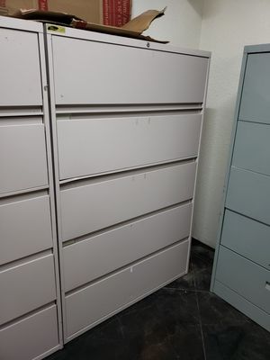 Large Filing Cabinets 80 Each Over 500 When New For Sale In