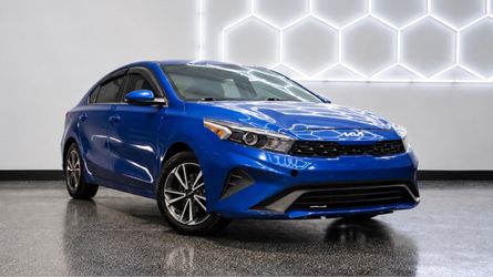 Kia Forte Blue 2022