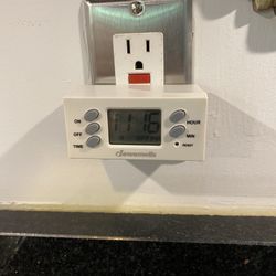 DEWENWILS Indoor Digital Timer Programmable Plug-in Electric Outlet