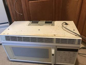 GE full big size microwave with air vent