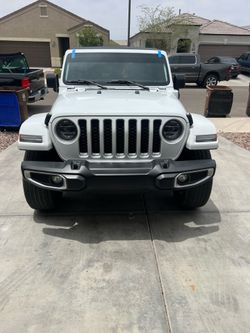 Auto glass