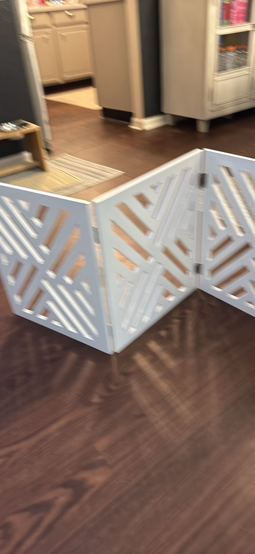 Folding Gate Decor