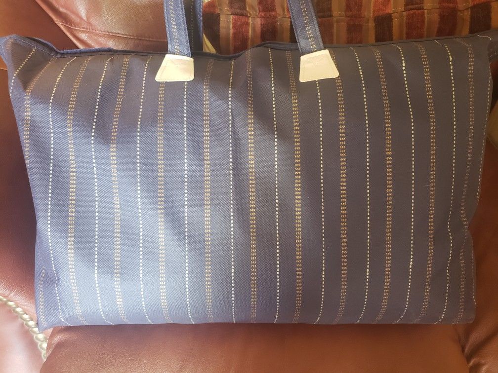 New-Multi-Functional Massager with Case