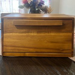 Wood Bread Box