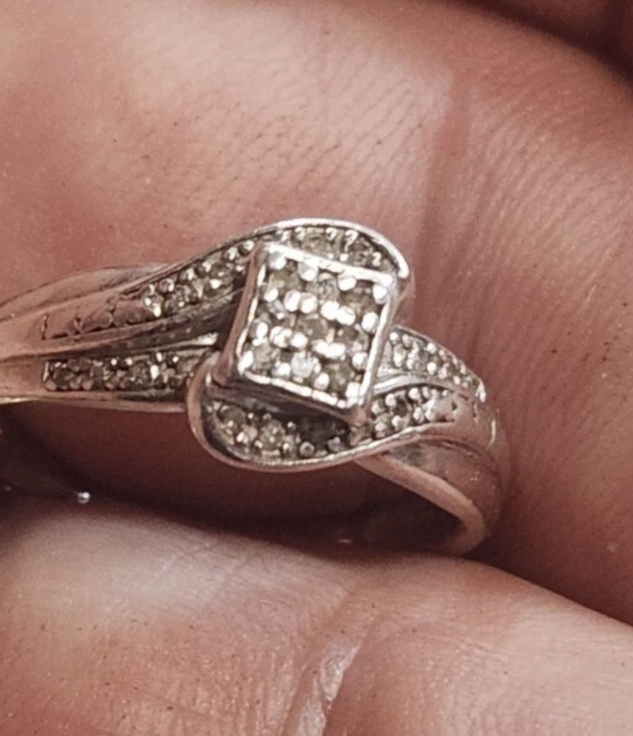 Estate Vintage  Sterling Silver Diamond Cluster Ring, size 7