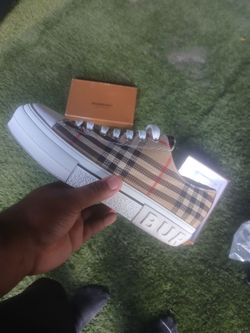 Bb shoes