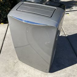 14,000 Btu. Large Room Portable  Air  Conditioner