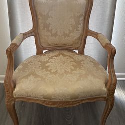 Accent Chair (1)