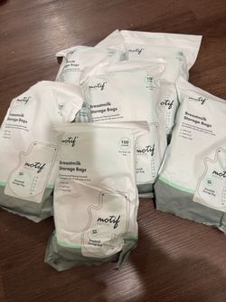 Motif Breastmilk Storage Bags