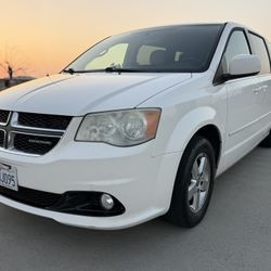 201 Dodge Grand Caravan Crew 