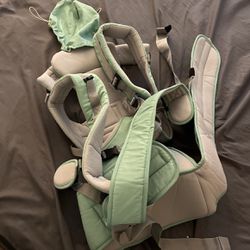 Baby carrier Size Small 