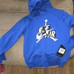 Boys 10/12 hoodie NEW w/tags FIRM PRICE smoke free home originally $45 Parma 