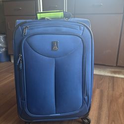 Travel pro luggage