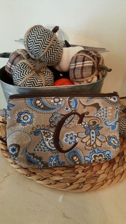 Brand new thirty one gifts cosmetic bag
