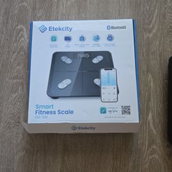 Smart Weigh/fitness  Scale With Bluetooth