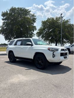 2023 Toyota 4Runner SR5