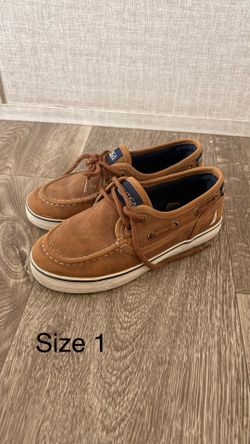 Boy shoes