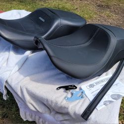 Touring Motorcycle Seats