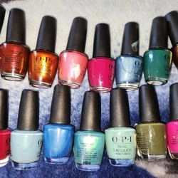 $20 FOR ALL MAKEUP AND O P I NAIL LACQUER NAIL POLOSH NEW/ USED