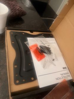Brand new never used FULL MOTION TV WALL MOUNT