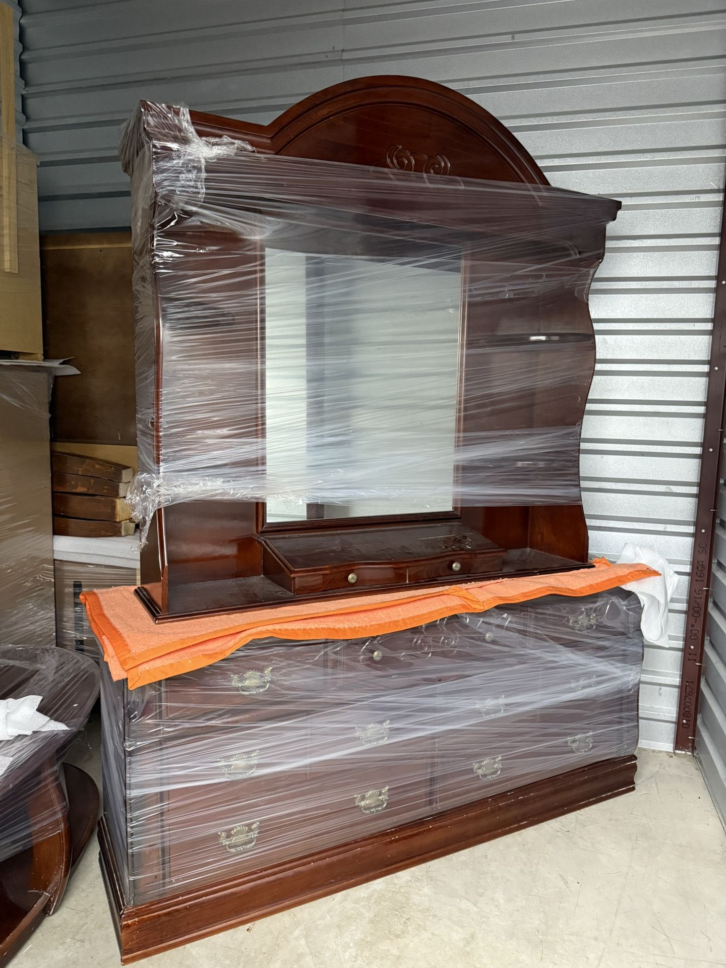 Full Bedroom Set (real & sturdy wood!)