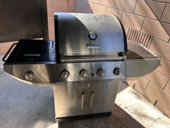 Kenmore Grill