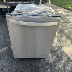 Whirpool Dishwasher 