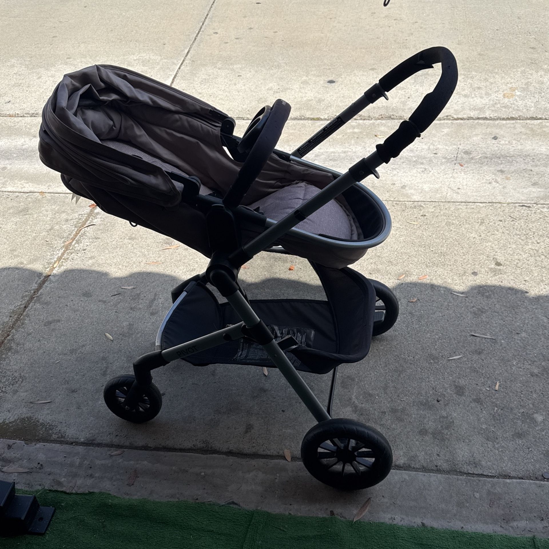 Evenflo. Stroller