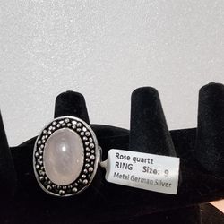Rose Quartz Ring